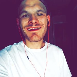 Meet your Posher, Nick